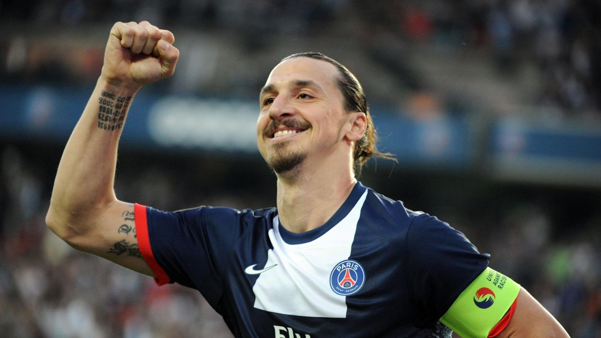 星空体育-意甲快速反击：瞬间撕开敌阵，快如闪电！，意甲怎么夺冠